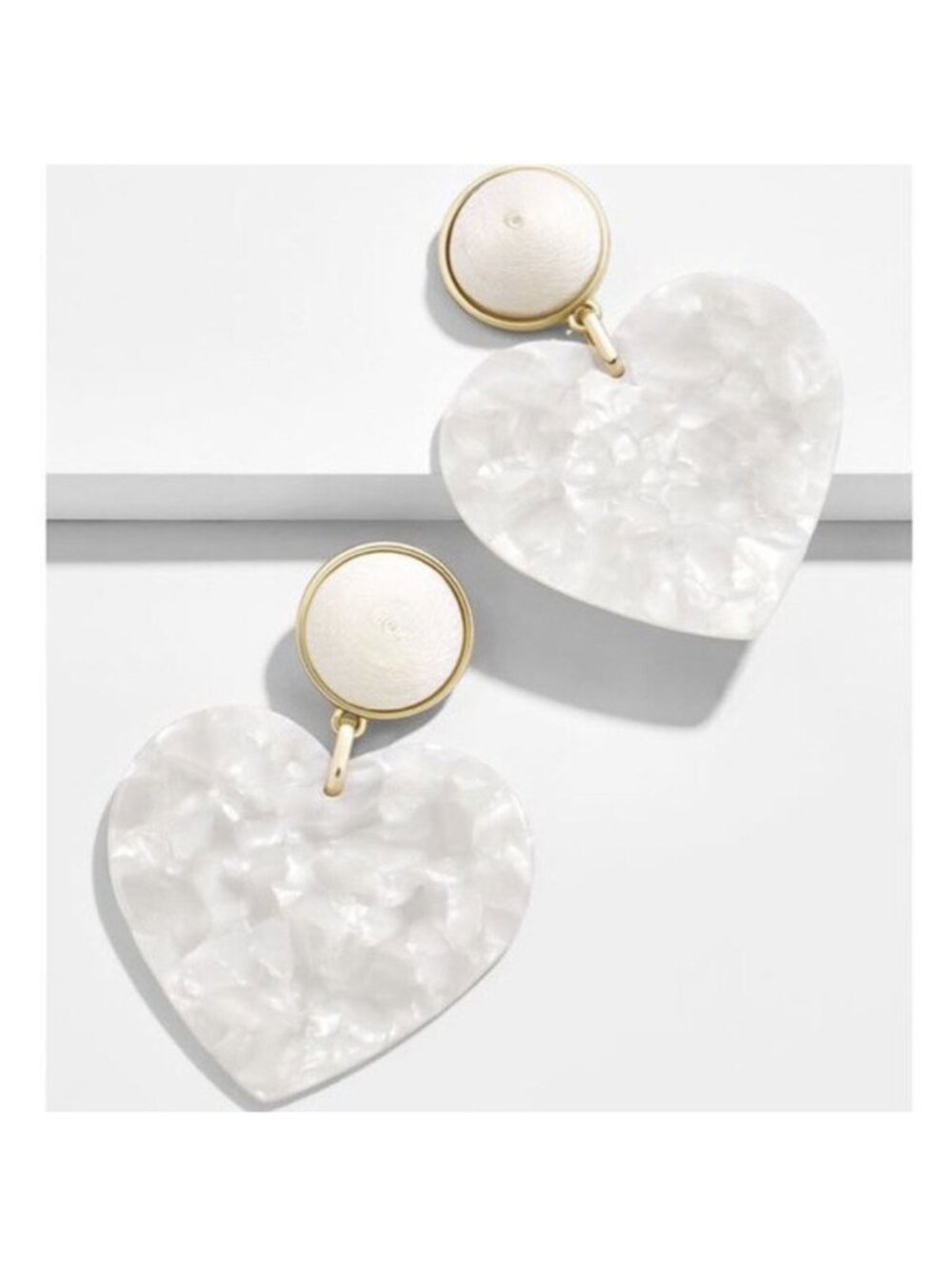 Large Heart Acrylic Resin Gold White Retro Style Drop Statement Earrings - Picture 2 of 2